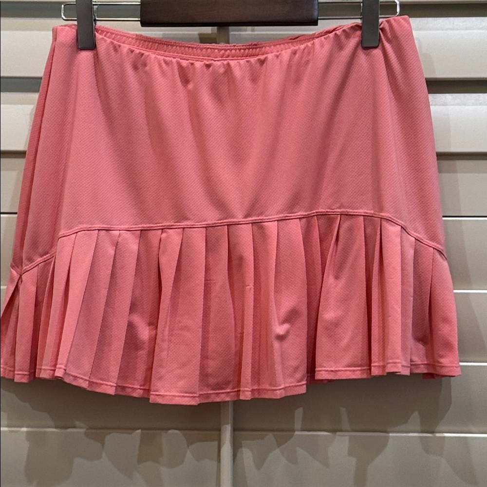 Tail 13” Pleated  Skort